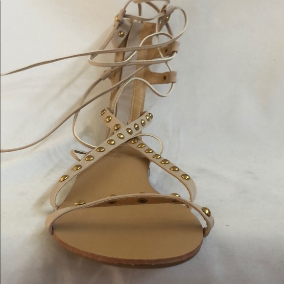 Studio F - Picture 4 of 8